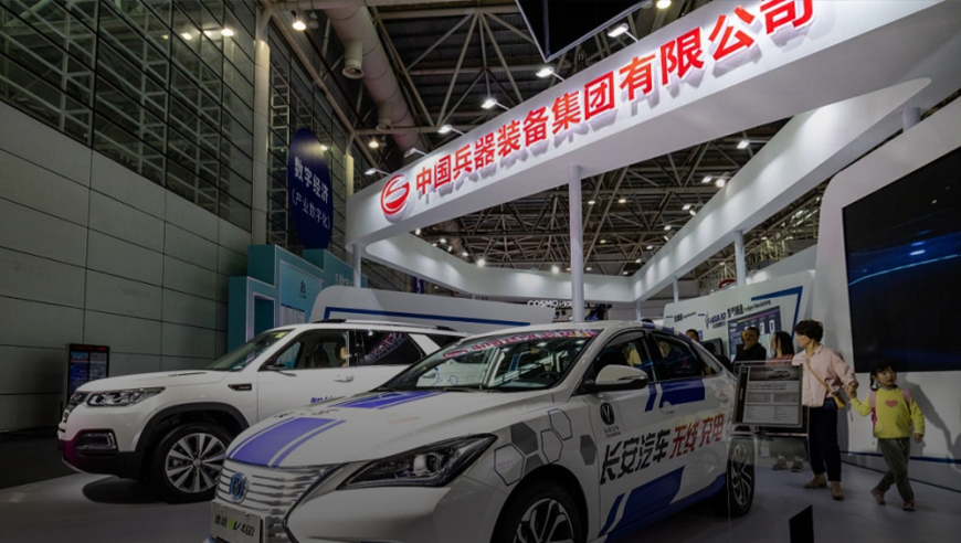 澳门论坛六肖6码最新版本下载,金子涵做网红的时候,公开决策资料解释落实_影像版V5.70